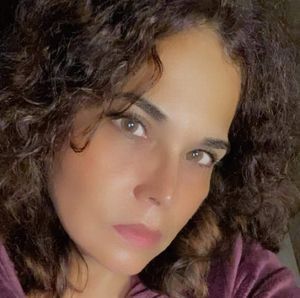 Meet your Posher, Jeanine